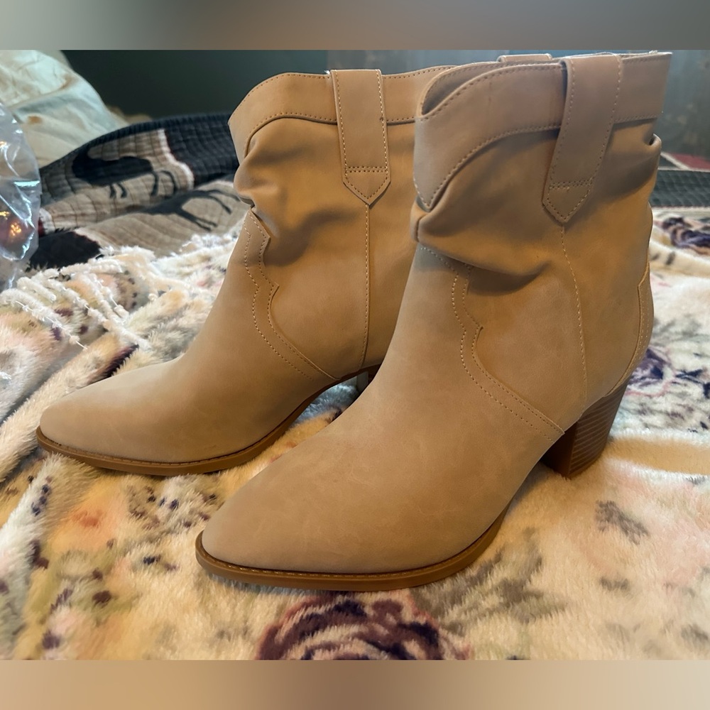 Time and Tru Tan Ankle Boots size 7 Never worn.